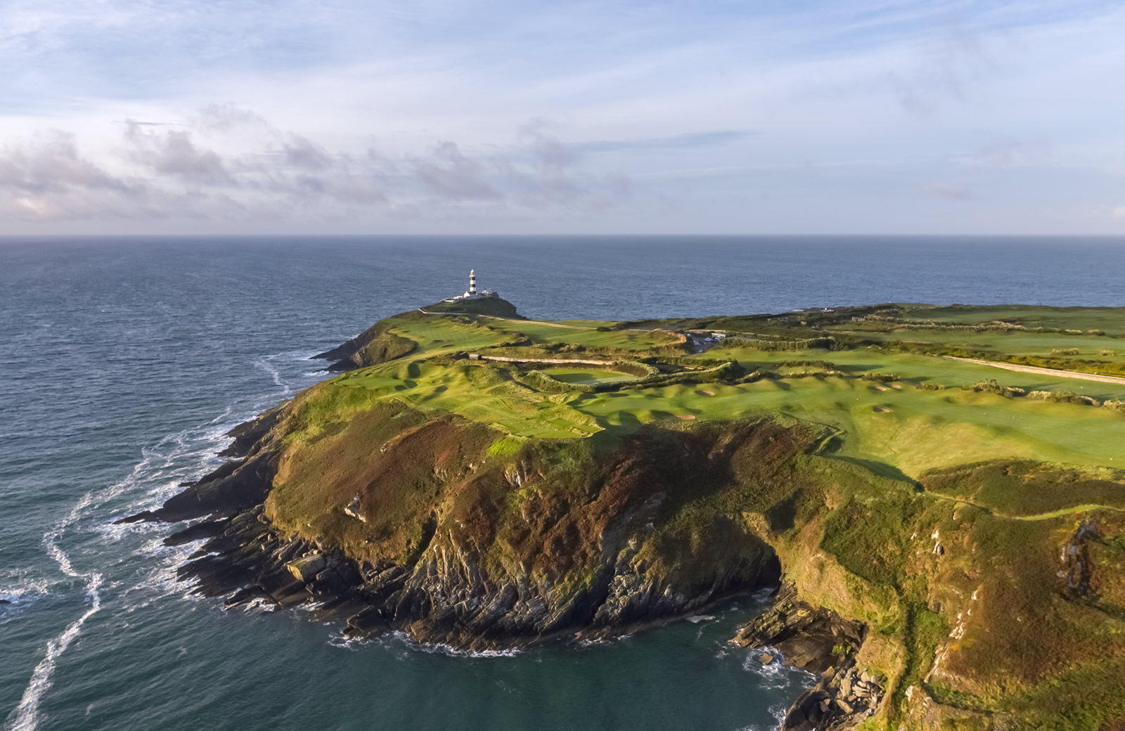Discover The British Isles with PerryGolf.